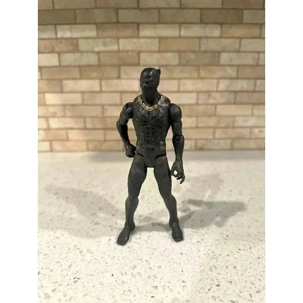 Marvel‎ Black Panther 6-inch Erik Killmonger bk